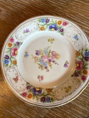Schumann Bavaria Germany US Zone Flowers  Bread & Butter Plate 6 1/8"